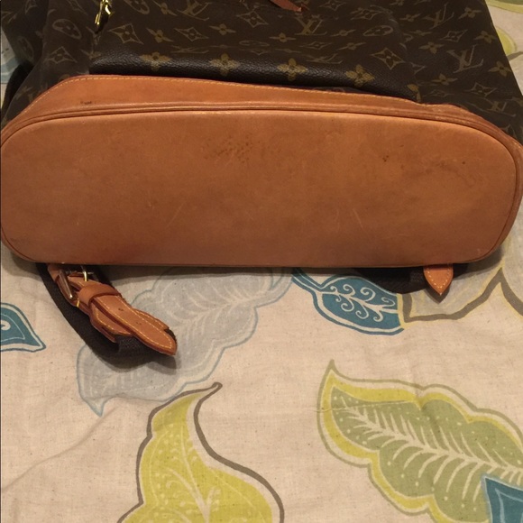 Louis Vuitton backpack - Picture 8 of 8